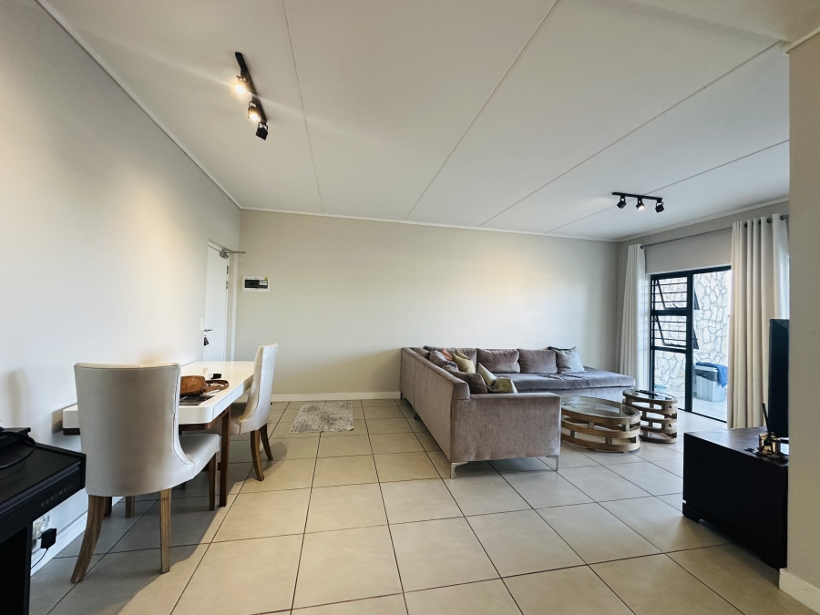 To Let 3 Bedroom Property for Rent in Sandown Western Cape
